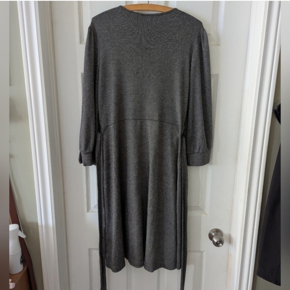 BANANA REPUBLIC Grey Herringbone Acrylic Blend Midi Belted Wrap Dress Size M - Picture 4 of 10